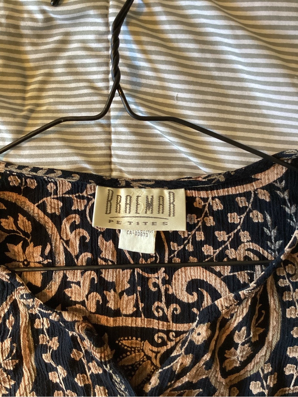 Sleeveless Black & Blush Paisley Maxi Dress - Braemar - Picture 2 of 4